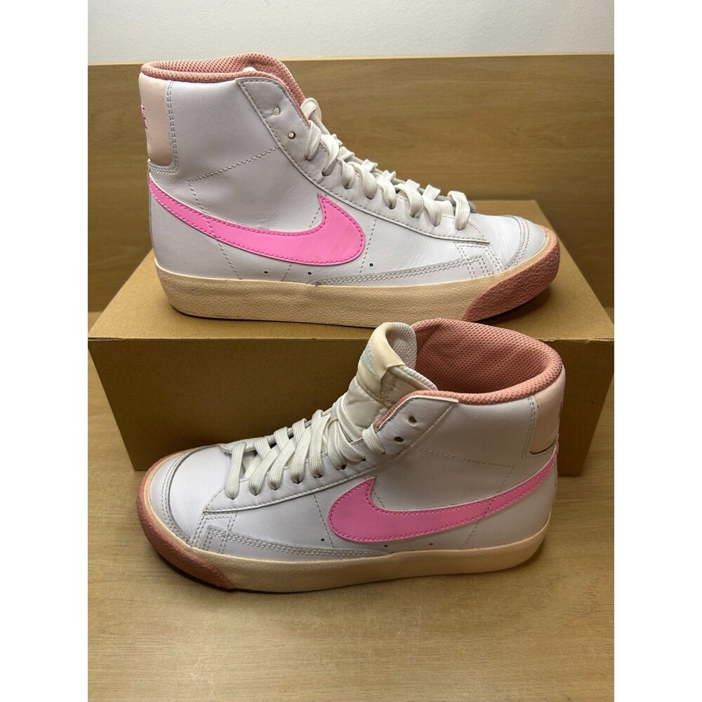 4.5Y (Women's 6) Nike Blazer Mid '77 White Pink Spell DZ2900-100